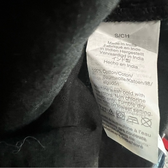 New with Tags J Crew Ruffle-trim V-neck popover in clip dot in Black - Picture 5 of 6